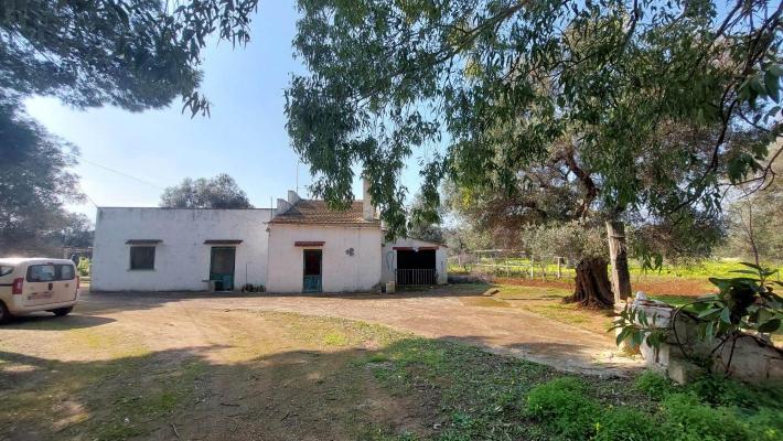 Villa te koop in Itali - Apuli - Carovigno -  250.000