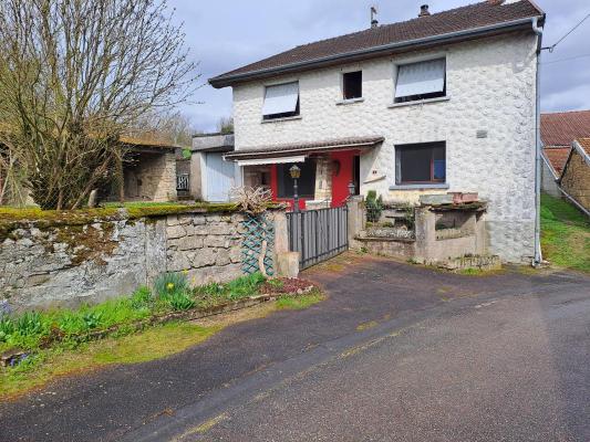 Woonhuis te koop in Frankrijk - Franche-Comté - Haute-Saône - Blondefontaine - € 69.000