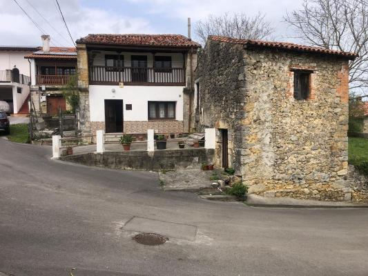 Woonhuis te koop in Spanje - Cantabri - Costa Verde (Cant) - Entrambasaguas -  85.000