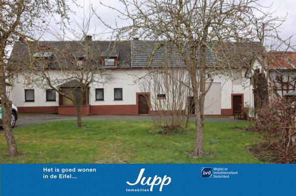 Duitsland ~ Rheinland-Pfalz ~ Eifel - (Woon)boerderij