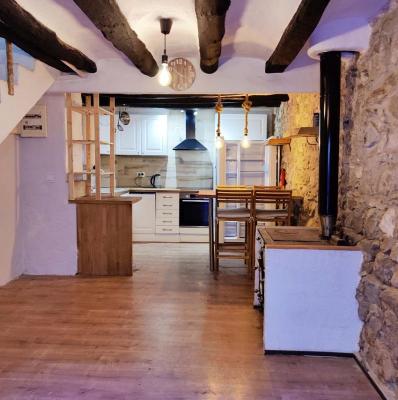 Spanje ~ Cataloni ~ Tarragona ~ Binnenland - Geschakelde woning
