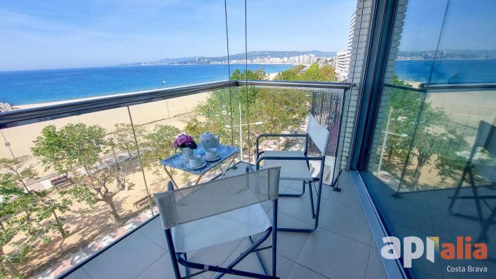 Spanje ~ Cataloni ~ Gerona ~ Costa Brava ~ Kust - Appartement