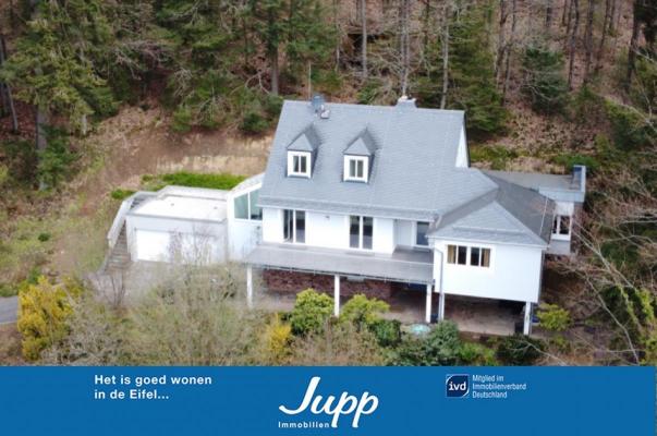 Duitsland ~ Rheinland-Pfalz ~ Eifel - Woonhuis