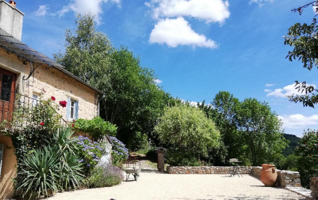 (Woon)boerderij te koop in Frankrijk - Bourgogne - Nivre - La Grande-Verrire -  170.000