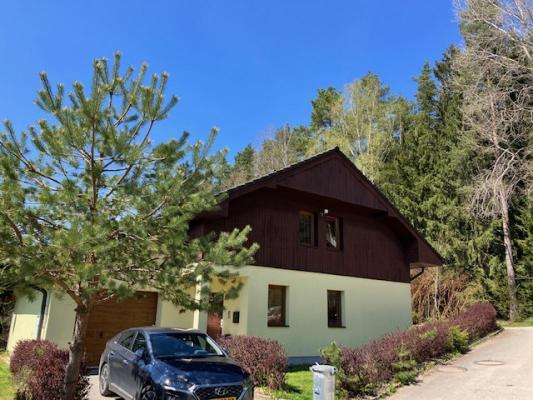 Villa te koop in Tsjechië - Zuid Bohemen - Lipno nad Vltavou - € 459.000