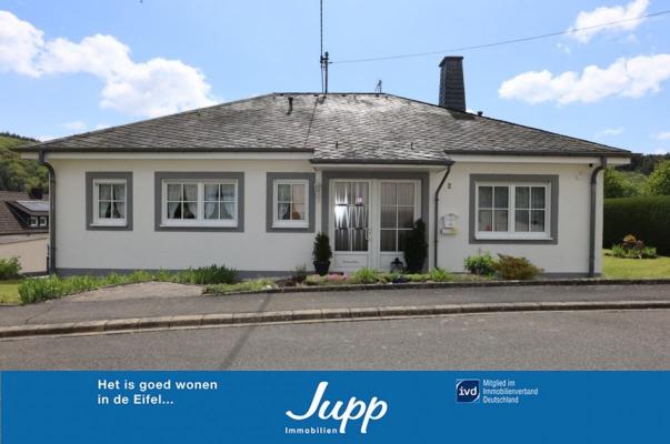 Haus zu verkaufen in Deutschland - Rheinland-Pfalz - Eifel - Niederstadtfeld -  295.000