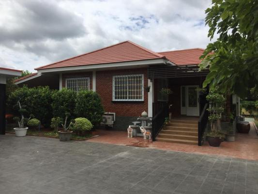 Bungalow for sale in Thailand - Centraal - Lopburi -  200.000