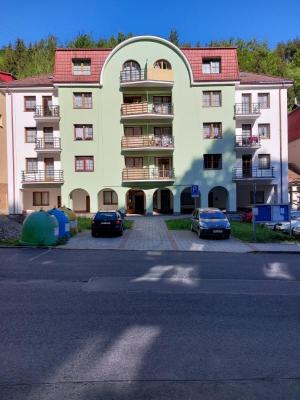 Tsjechi ~ Noord Bohemen - Appartement