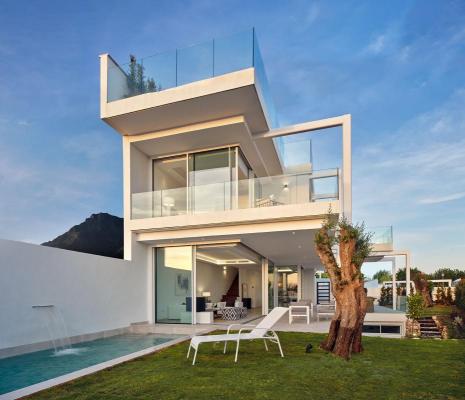 Villa for sale in Spain - Andaluca - Costa del Sol - Marbella -  1.550.000