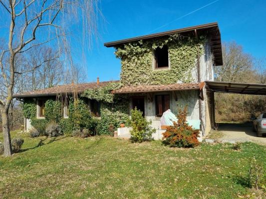 Landhuis te koop in Itali - Toscane - Aulla North Tuscany -  270.000