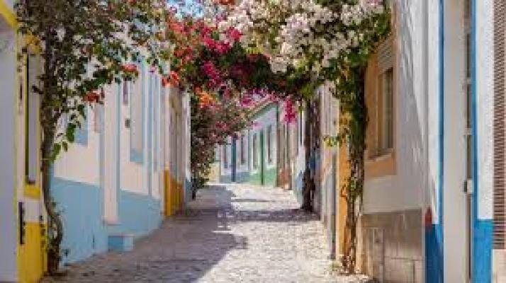 Portugal ~ Algarve - Faro ~ Lagoa - Woonhuis