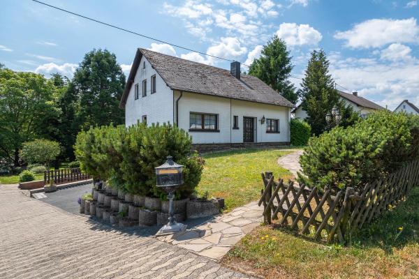 Duitsland ~ Rheinland-Pfalz ~ Eifel - Woonhuis