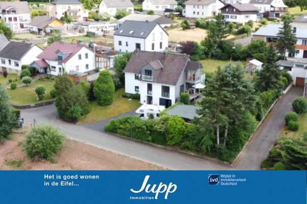 Duitsland ~ Rheinland-Pfalz ~ Eifel - Woonhuis