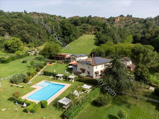 B & B / Pension te koop in Itali - Toscane - Valdarno - Montevarchi -  1.980.000