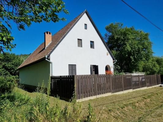 Hungary ~ Pannonia (West) ~ Baranya (Pcs) - Villa