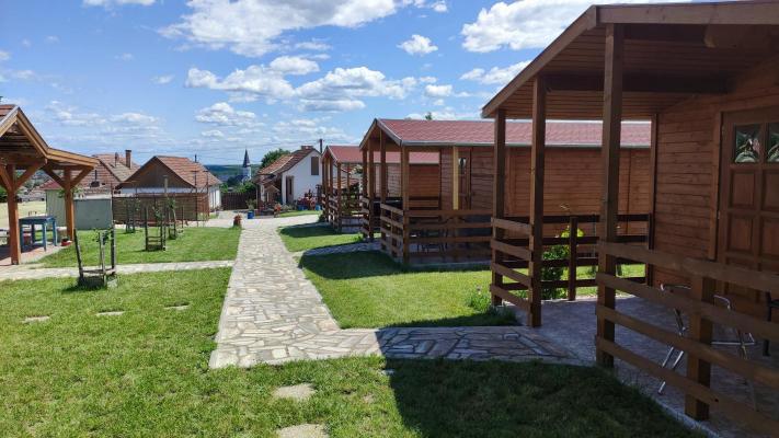 B & B / Pension te koop in Hongarije - Eger-Tokaj (Noord) - Heves (Eger) - Gyngyspata -  299.000