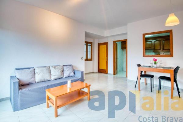 Spanje ~ Cataloni ~ Gerona ~ Costa Brava ~ Kust - Appartement
