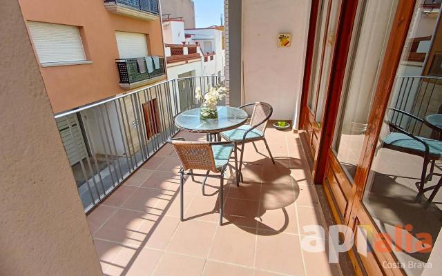 Spanje ~ Cataloni ~ Gerona ~ Costa Brava ~ Kust - Appartement