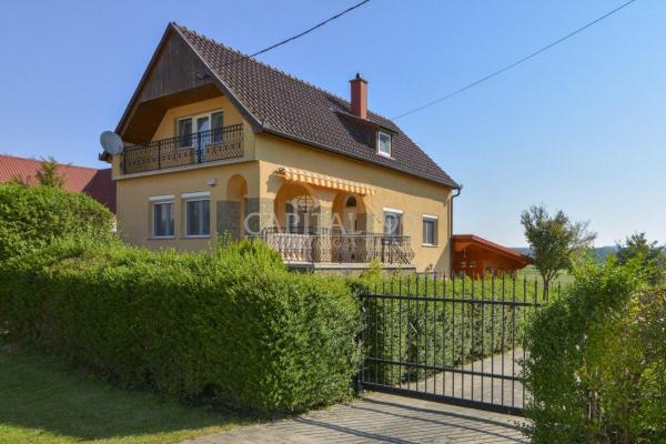 Hongarije ~ Pannonia (West) ~ Balaton - Villa