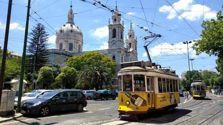 Portugal ~ Lissabon - Appartement