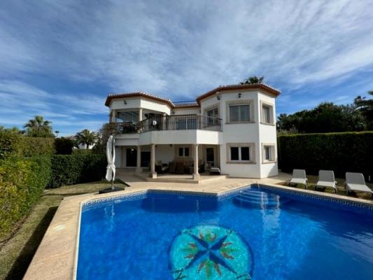 Villa te koop in Spanje - Valencia (Regio) - Costa Blanca - Javea (Xabia) -  995.000