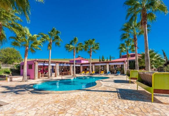 Resort te koop in Spanje - Andalusië - Málaga - Coin - € 2.800.000