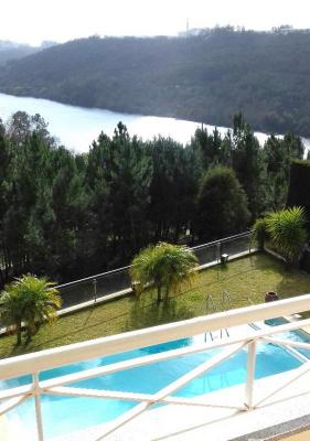 Villa te koop in Portugal - Porto - Gondomar - Valbom -  680.000