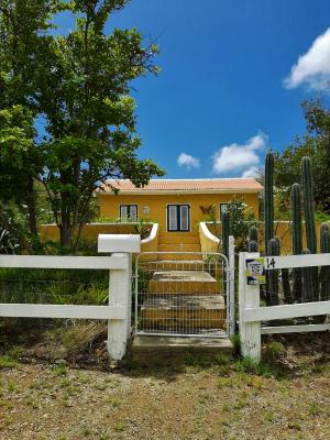 Antilles ~ Curaao - Farm house