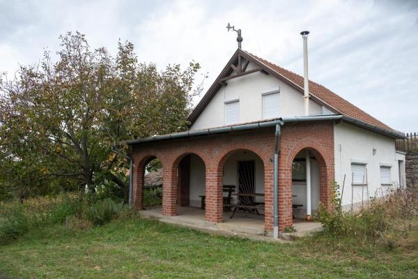 Hongarije ~ Pannonia (West) ~ Tolna (Szekszrd) - Vakantiehuis