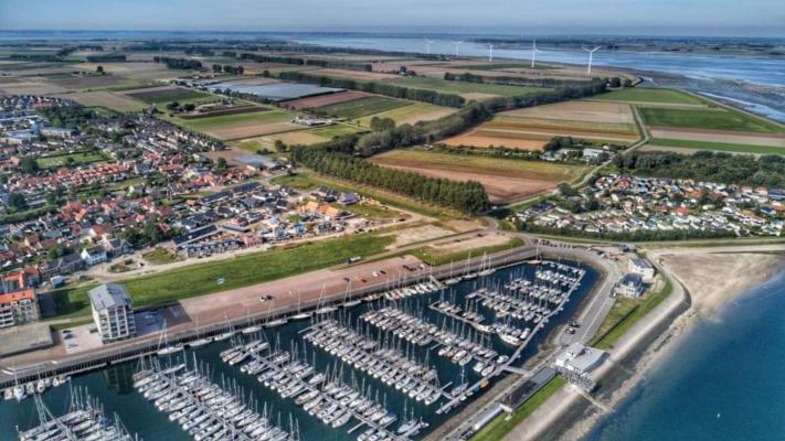 Nederland - Zeeland - St. Maartensdijk