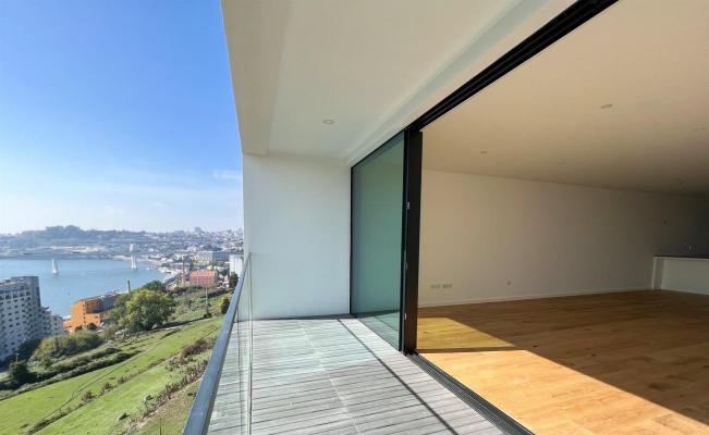 Maisonnette te koop in Portugal - Porto - Gondomar - Valbom - € 650.000