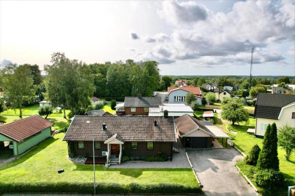 Sweden ~ Gtaland (ZUID) ~ Vstra Gtalands ln - Bungalow