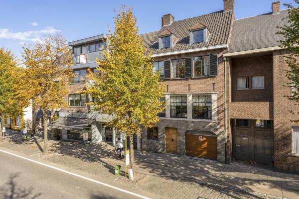 Belgium ~ Vlaanderen ~ Antwerpen - Townhouse