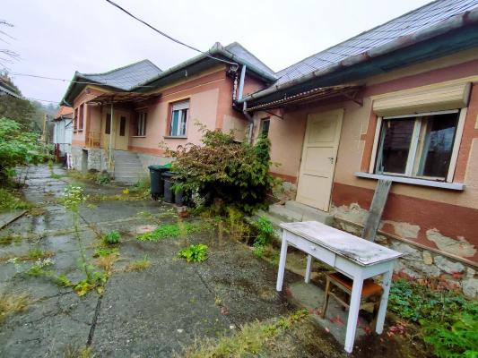 Woonhuis te koop in Hongarije - Eger-Tokaj (Noord) - Borsod-Abaj-Zempln - Uppony -  36.000