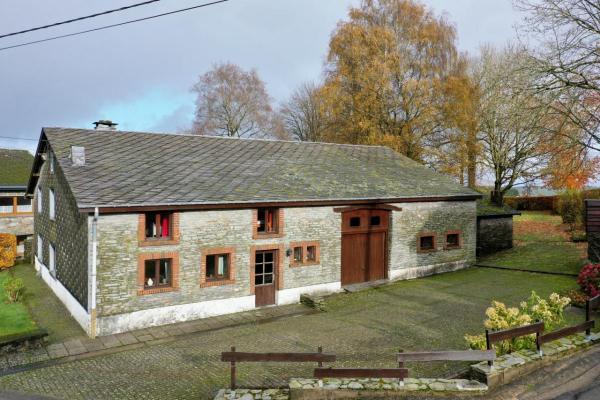 Belgi ~ Walloni ~ Prov. Luik / Eifel - Woonhuis