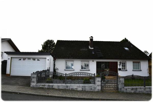 Deutschland ~ Hessen ~ Sauerland - Haus