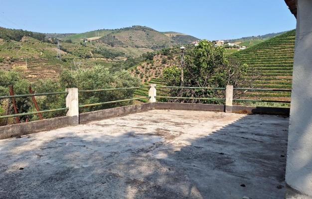 Renovatie-object te koop in Portugal - Viseu - Armamar - Vacalar -  223.000