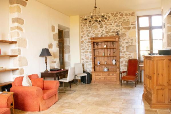 Frankrijk - Poitou-Charentes - 16 - Charente - lesterps