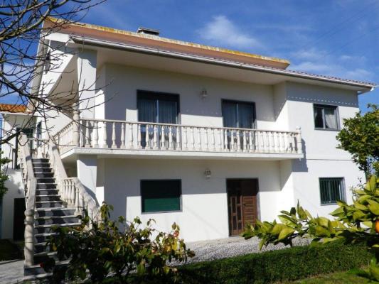 House for sale in Portugal - Leiria - Leiria - Monte Redondo -  535.000