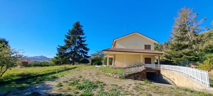 Villa te koop in Itali - Marken / Marche - Villa with sea view -  360.000