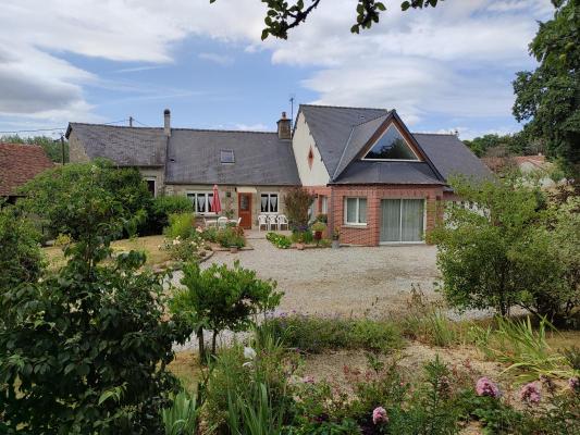 Landhuis te koop in Frankrijk - Basse-Normandie - Orne - LA SAUVAGERE -  339.000