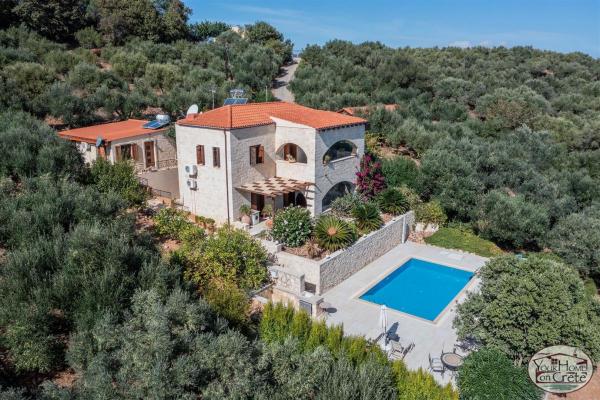 Villa te koop in Griekenland - Kreta - Vouves -  775.000