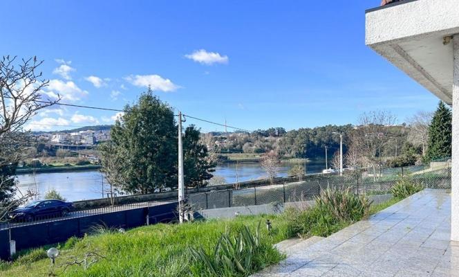 Villa te koop in Portugal - Porto - Gondomar - Valbom -  895.000