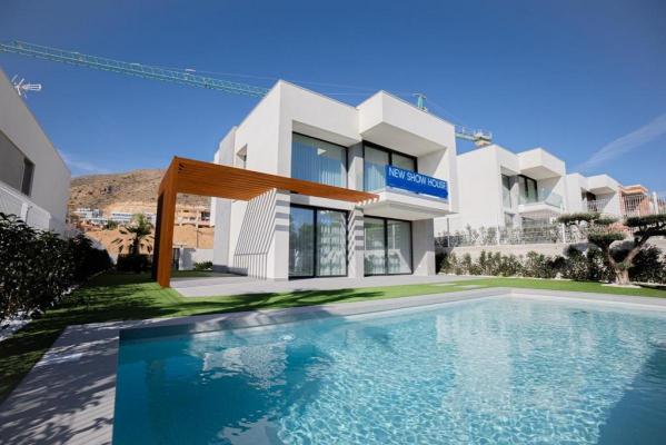 Villa te koop in Spanje - Valencia (Regio) - Alicante (prov.) - Finestrat -  610.000