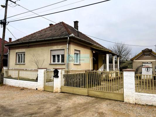 Woonhuis te koop in Hongarije - Eger-Tokaj (Noord) - Borsod-Abaj-Zempln - Arl -  31.600