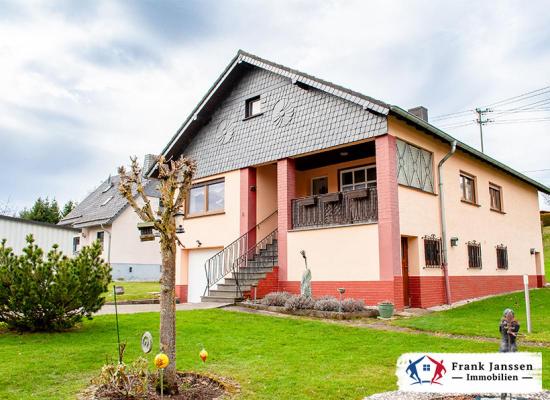 House for sale in Germany - Nordrhein-Westfalen - Eifel - Blankenheim -  239.000