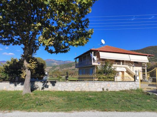 Landhuis te koop in Griekenland - West Macedoni - Kastoria -  40.000