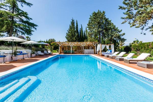 Villa te koop in Spanje - Andalusi - Mlaga - Alhaurin De La Torre -  1.295.000