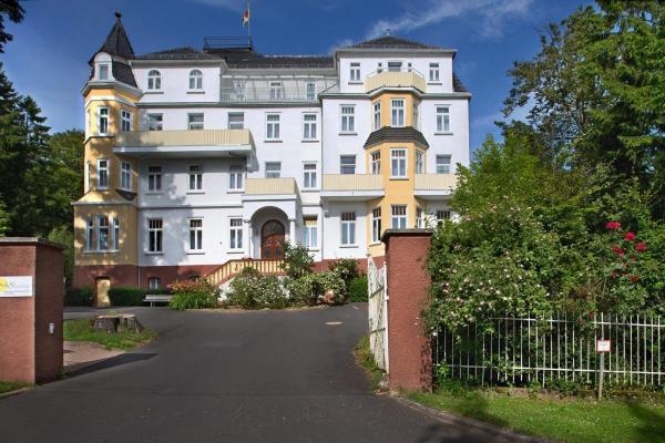 Deutschland ~ Hessen ~ Hessisches Bergland - B & B / Pension