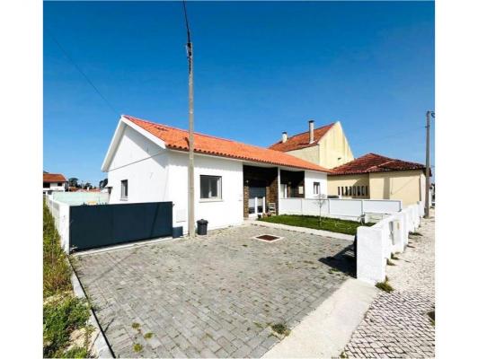 Landhuis te koop in Portugal - Leiria - Marinha Grande -  180.000